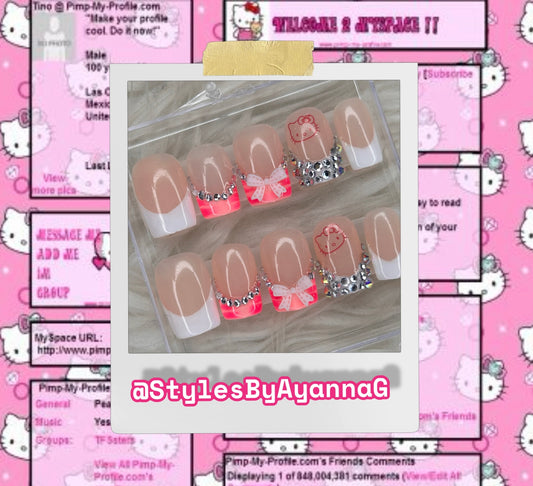 Mini hello kitty’s